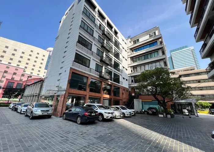 Sukhothai And Ratchada Hotel